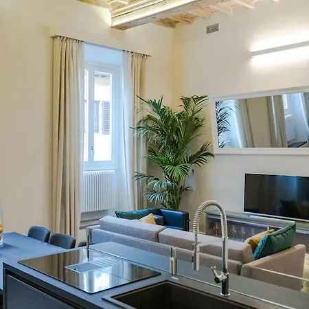 Apartment Palazzo Dei Signori Luxury Design Loft Apt With View, Florence *