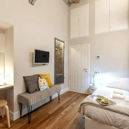 Palazzo Dei Signori Luxury Design Loft With View, *