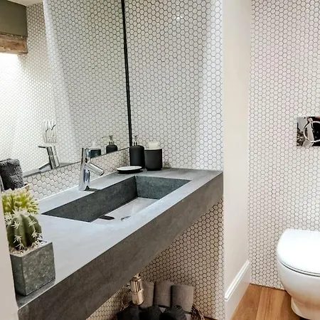 Palazzo Dei Signori Luxury Design Loft Apt With View, Florence Florence