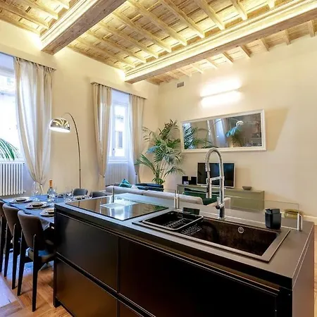 Apartment Palazzo Dei Signori Luxury Design Loft Apt With View, Florence Florence