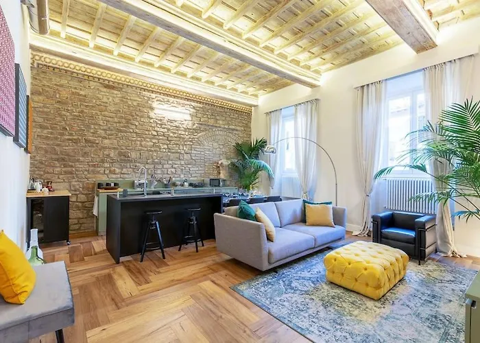 Palazzo Dei Signori Luxury Design Loft With View,